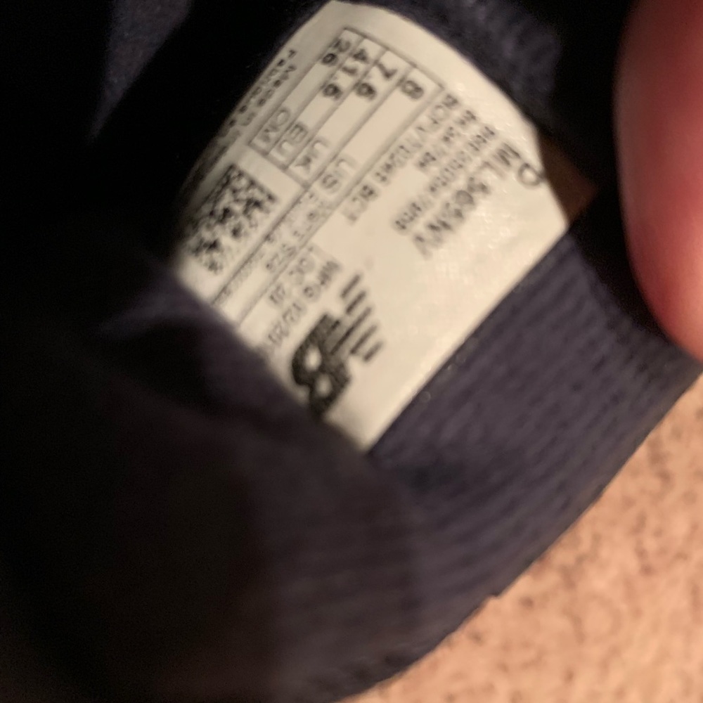 New Balance - Picture 5 of 5
